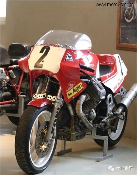 活化石的摩托古兹motoguzzi